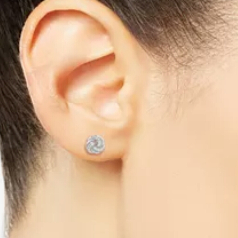 NWT Genuine Diamond love knot stud earrings - Picture 3 of 9